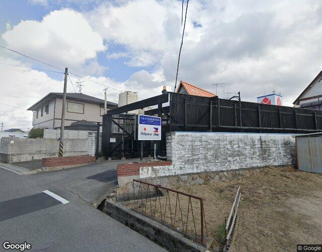 スカイライン 右側からの外観