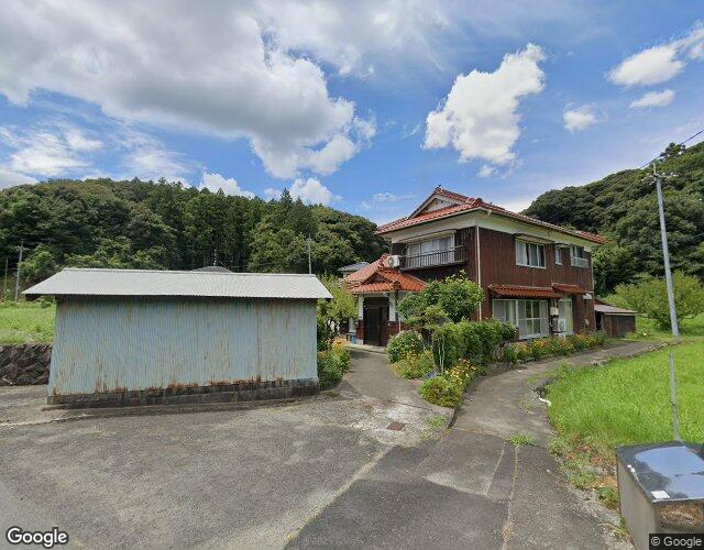 田万川 左側からの外観