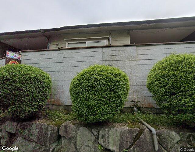 パル 裏側からの外観