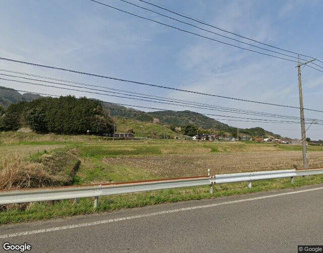 ひこうせん 左側からの外観