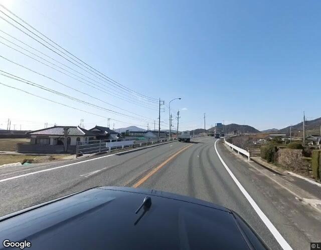 ビラ 左側からの外観