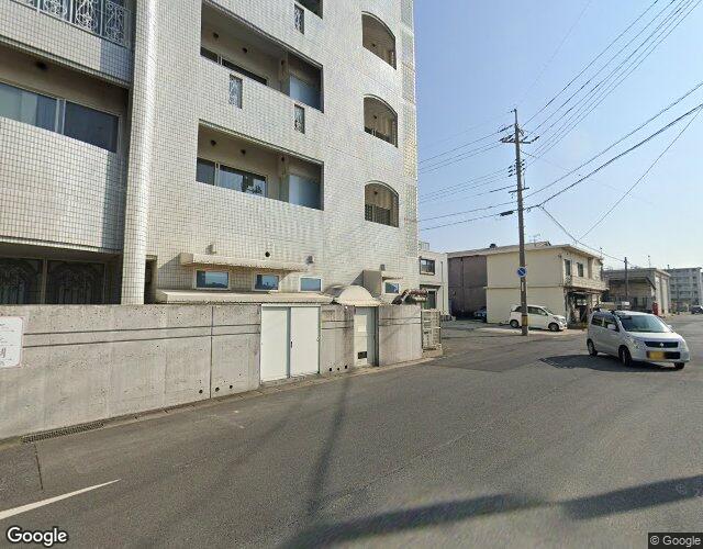 ホテル ピレル 右側からの外観