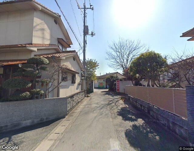 ラブラス 裏側からの外観