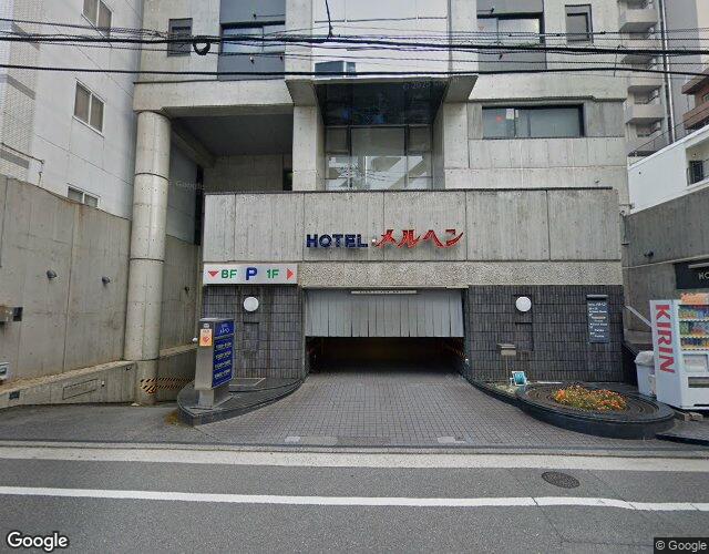 カルティニXX(ダブルエックス) 右側からの外観