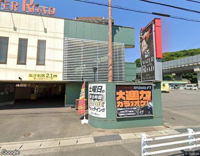 ホテル ウォーターロール 左側からの外観