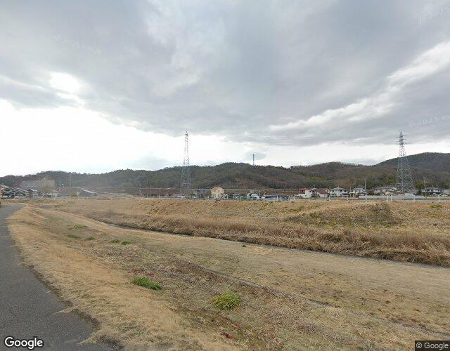 ホテル 夢街道53 左側からの外観