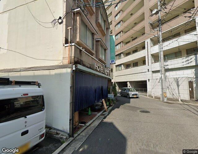 ホテル RAN 左側からの外観