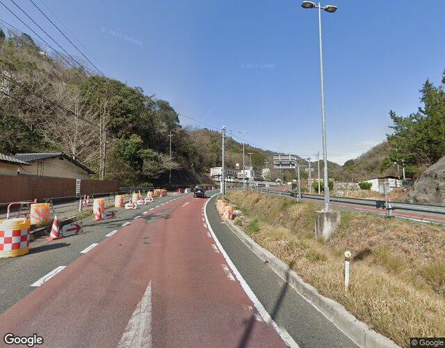 ルナパーク 左側からの外観