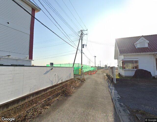 ホテル スタイリッシュリゾート栗橋 右側からの外観