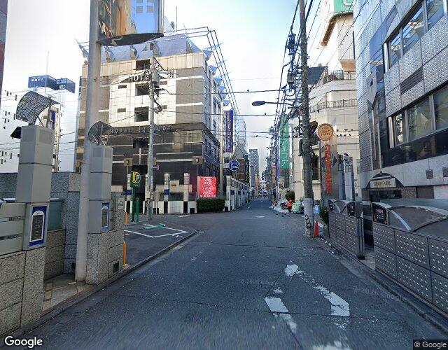 グランファーレ 裏側からの外観