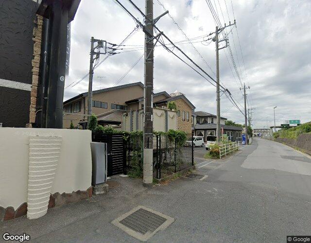 ホテル バロン　富里 裏側からの外観
