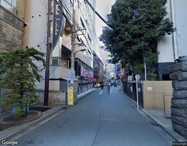 新宿歌舞伎町ホテルラビオ 左側からの外観