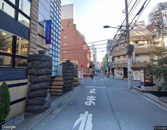 新宿歌舞伎町ホテルラビオ 右側からの外観