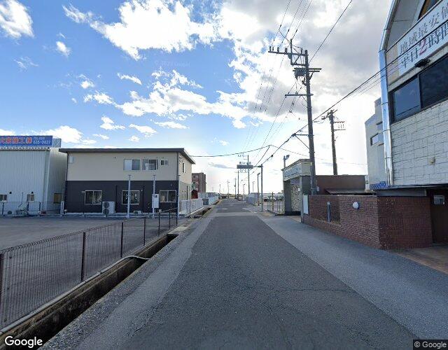 ホテル ヴィエンヌ 宇都宮 裏側からの外観