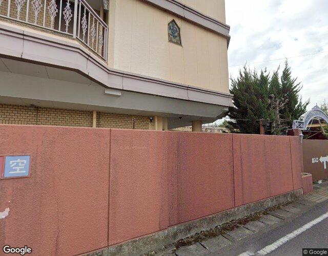 J 裏側からの外観