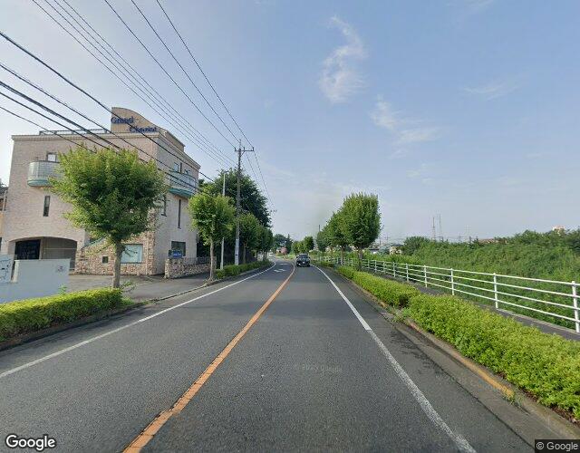 ホテル ウィンザー 裏側からの外観