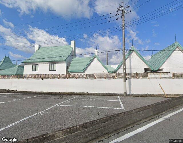 フェアリーキッス 左側からの外観