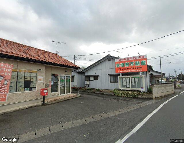 ホテルT’S 右側からの外観