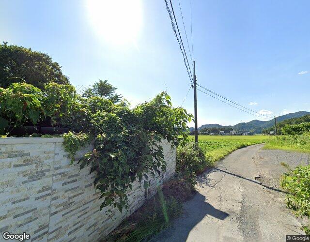 うさぎのしっぽ 左側からの外観
