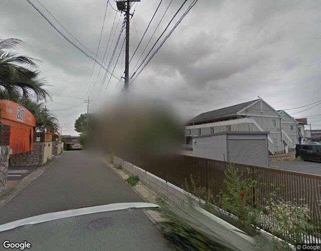 R-PLUS東松山 右側からの外観