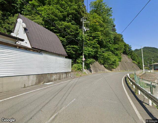 グリーン 右側からの外観