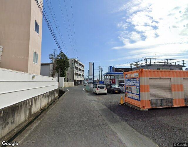 ファイン津 右側からの外観