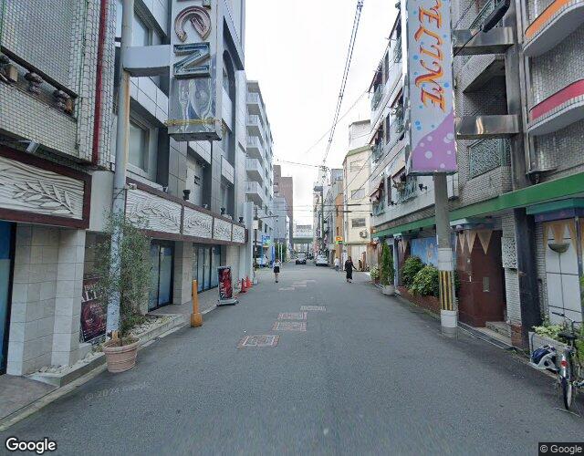 シックスナイン 裏側からの外観