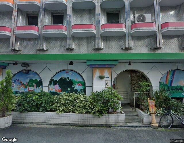 シックスナイン 左側からの外観