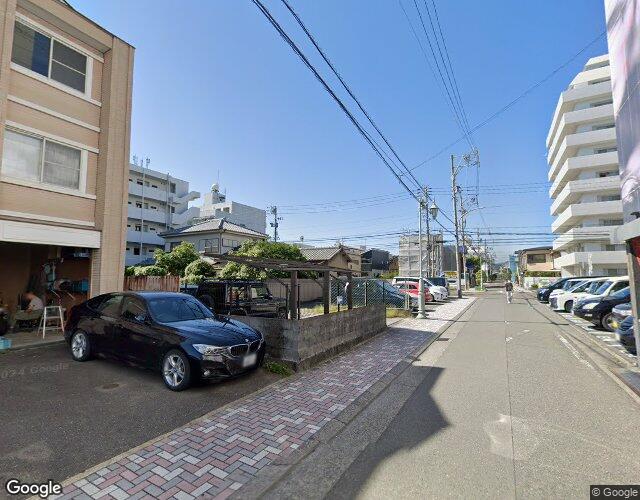 ホテル 艶 静岡駅前店 左側からの外観