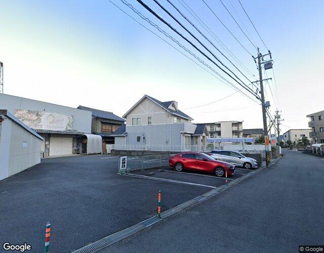 MIO PLAZA 右側からの外観
