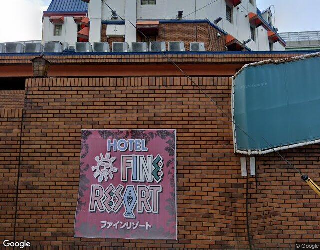 ファインリゾート【スタイリッシュグループ(おとぼけビーバー)】 裏側からの外観