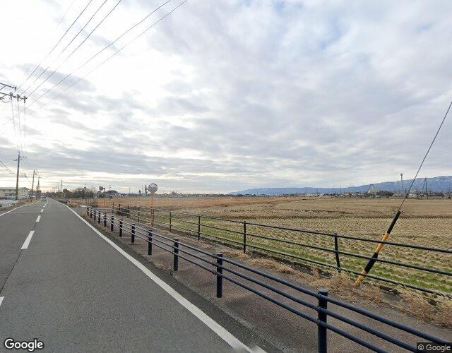 パーティーパーティー 裏側からの外観