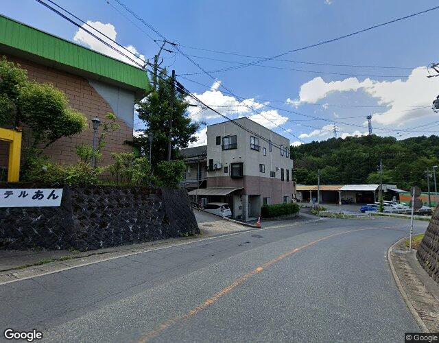 アン 裏側からの外観