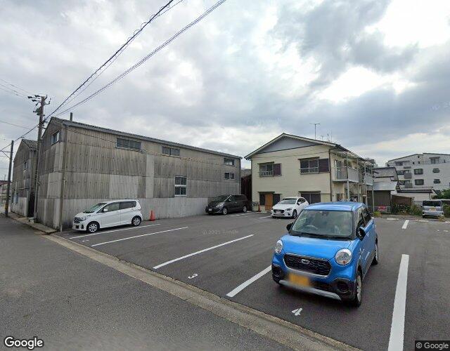 サンライト 右側からの外観