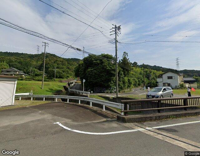 白樺 裏側からの外観