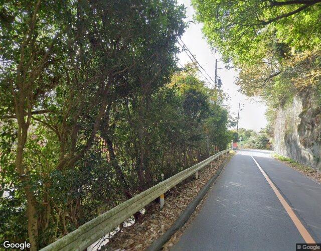 オレンジ 裏側からの外観