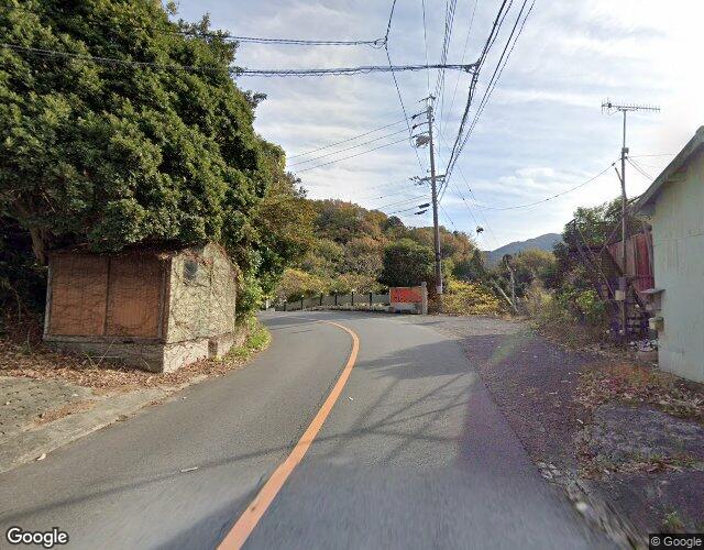 有楽 右側からの外観