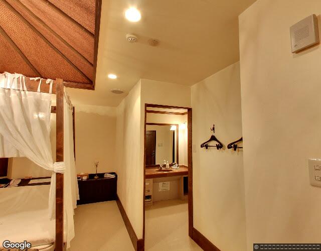HOTEL PLANT -GARDEN RESORT- 右側からの外観