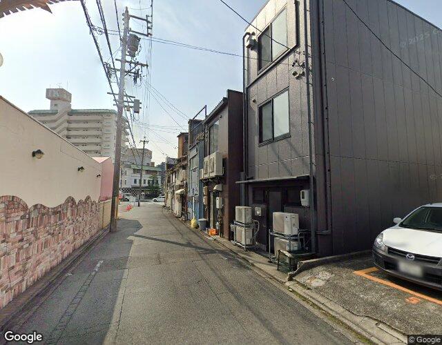 PENTHOUSE 裏側からの外観