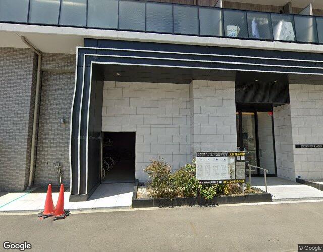伊吹 左側からの外観