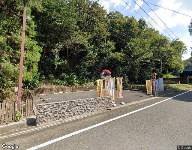 ホテル ヴィラジュリア・ナガラ 岐阜 右側からの外観
