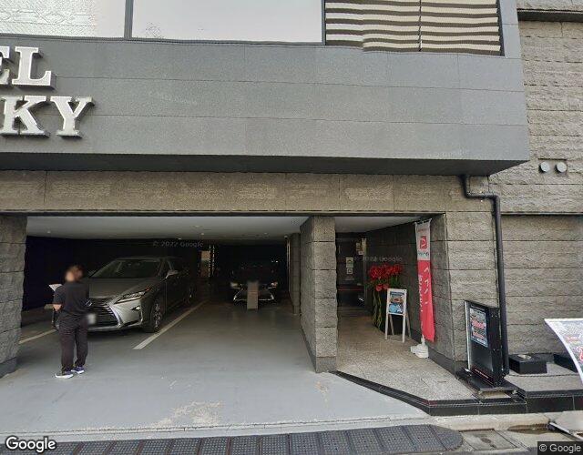 HOTEL GRANSKY 右側からの外観