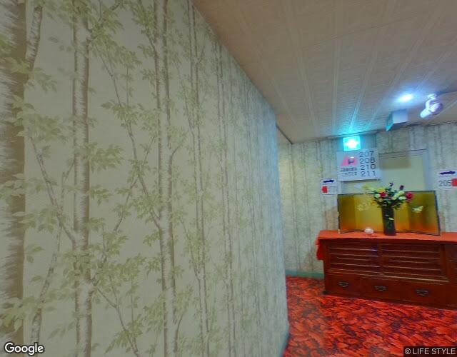 CROSS BEYOND【SLP HOTELS GROUP】 左側からの外観