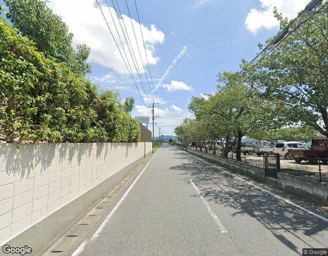 パルマローザ 右側からの外観