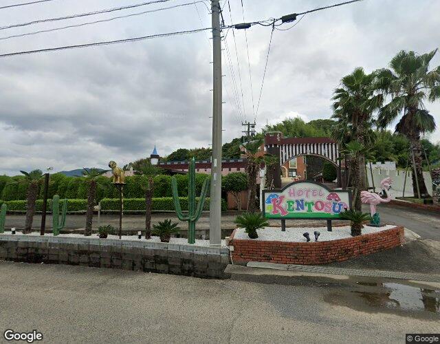 ケントス 右側からの外観