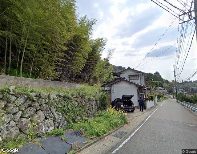 古都 右側からの外観