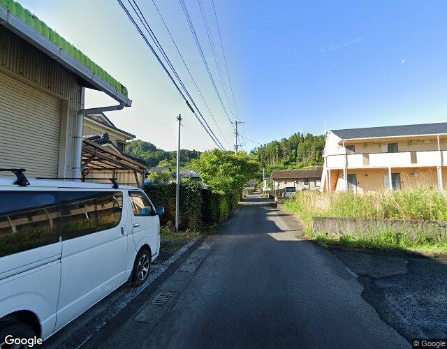 里 裏側からの外観