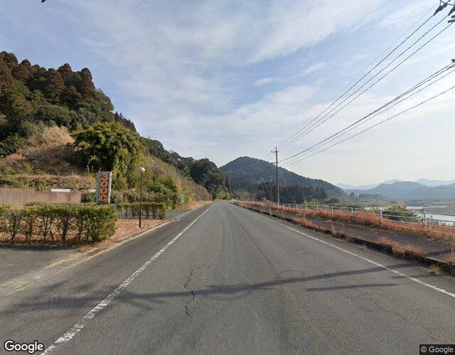 東郷 右側からの外観