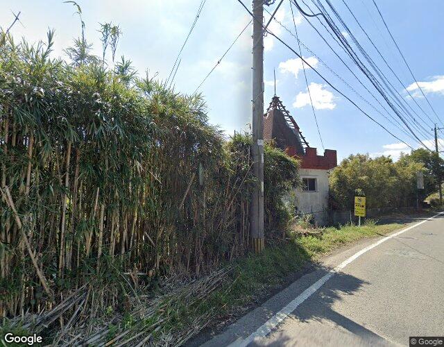 エンペラー 裏側からの外観