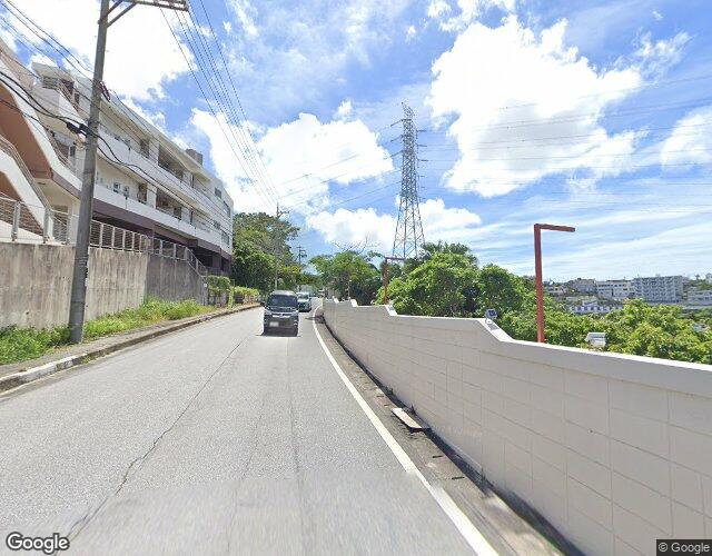 ハワイ 左側からの外観